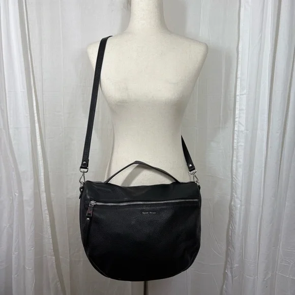 Gianni Notaro Black Pebbled Leather Crescent Bag‎ Handle Crossbody Bag - Picture 11 of 13